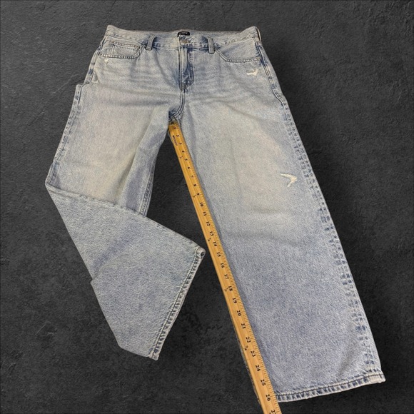 J.Crew 90s Vintage Baggy Jeans Light Wash Distressed Denim Womens Size 30 - Picture 11 of 13